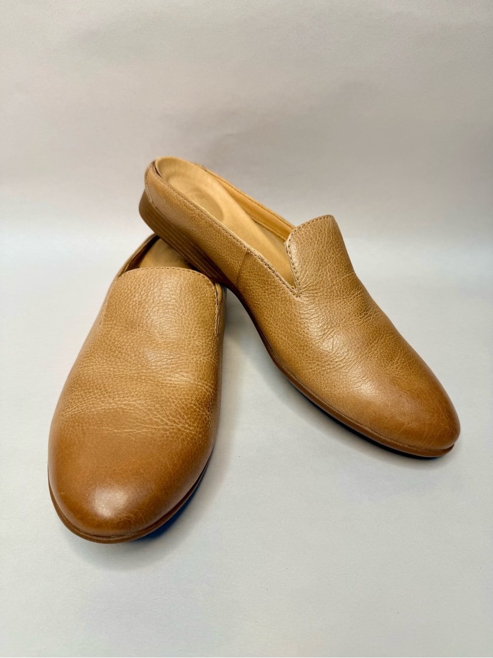 Dansko Light Brown Slip On Loafers Flats Womens 38 Comfort Support Shoes Casual